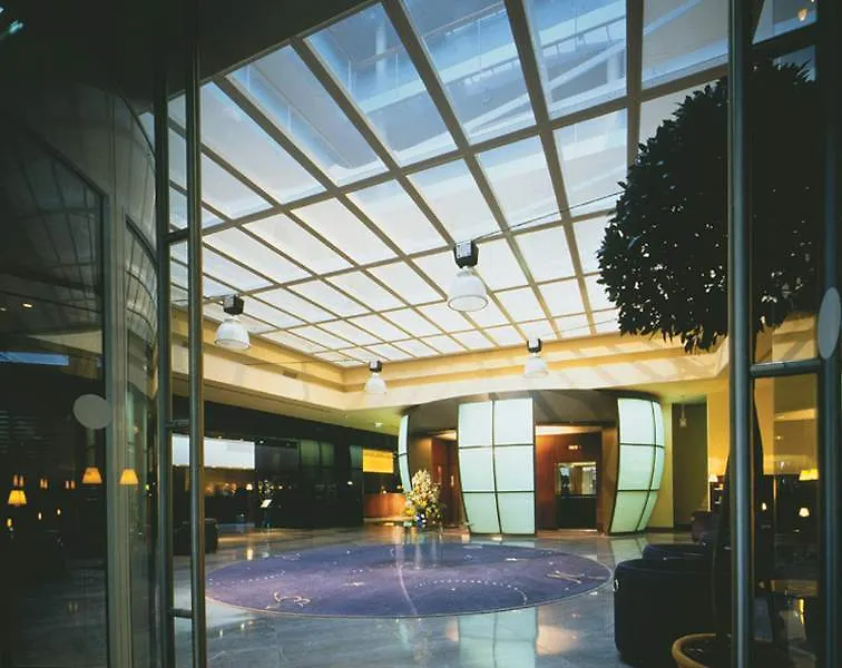 Sheraton Paris Charles De Gaulle Airport Hotel Roissy-en-France 4*,