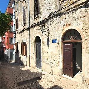  Apartment Smaila 1729 Croatia